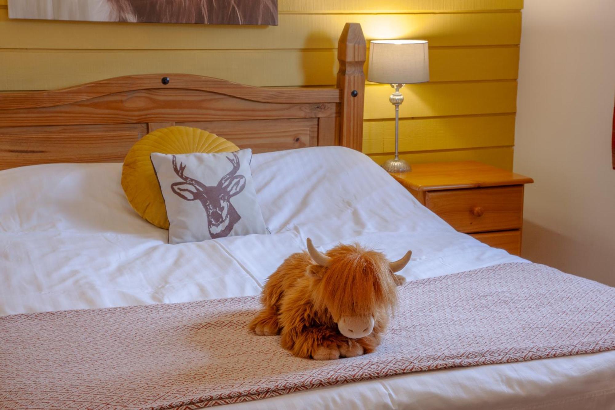 Appin Holiday Homes -Caravans, Lodges, Shepherds Hut And Train Carriage Stays Exterior foto