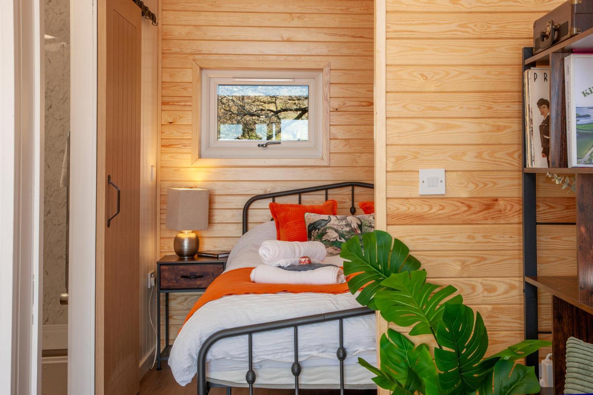 Appin Holiday Homes -Caravans, Lodges, Shepherds Hut And Train Carriage Stays Exterior foto